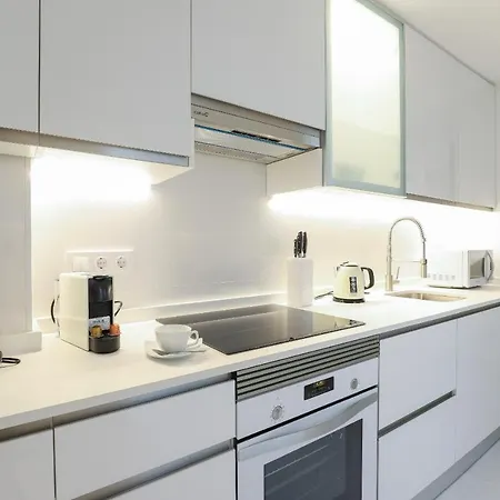 Luxury With Pool View - Playa Real Beachfront Apartmán