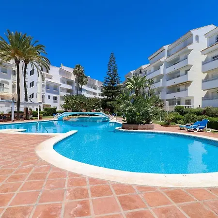 Apartmán Luxury With Pool View - Playa Real Beachfront Marbella