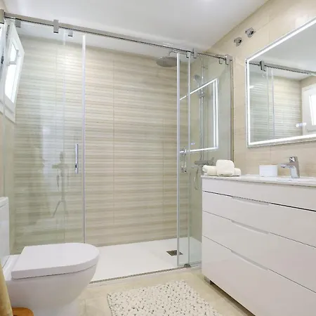 Apartmán Luxury With Pool View - Playa Real Beachfront Marbella