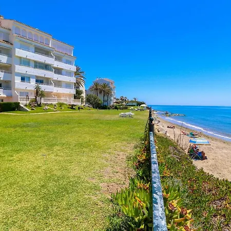 Apartment Luxury With Pool View - Playa Real Beachfront Marbella